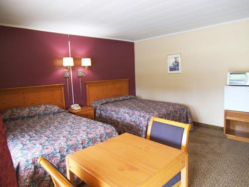 Relax Inn Франклин Стая снимка